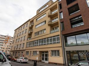 Pronájem kanceláře, Praha - Libeň, Lihovarská, 204 m2