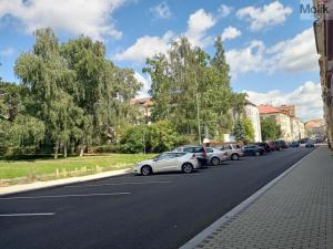 Pronájem atypického bytu, Chomutov, náměstí Dr. Beneše, 178 m2