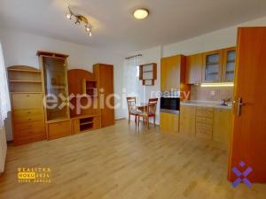Pronájem bytu 1+kk, Fryšták, Holešovská, 28 m2