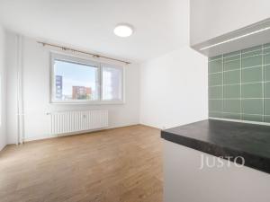 Pronájem bytu 1+kk, Jablonec nad Nisou, Na Vršku, 28 m2