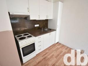 Pronájem bytu 1+kk, Karlovy Vary, Konečná, 23 m2