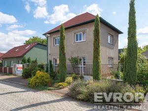 Prodej vily, Praha - Dolní Počernice, Listopadová, 139 m2
