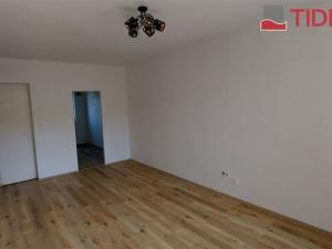 Pronájem bytu 2+1, Praha, Horoušanská, 50 m2