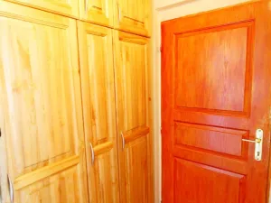 Pronájem bytu 1+1, Karlovy Vary, Jízdárenská, 42 m2