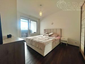 Pronájem bytu 2+kk, Praha - Střížkov, Zakšínská, 57 m2