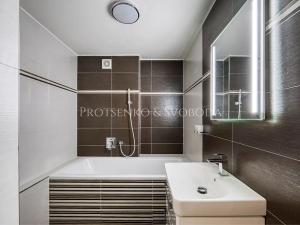 Prodej ubytování, České Budějovice, J. Buděšínského, 289 m2