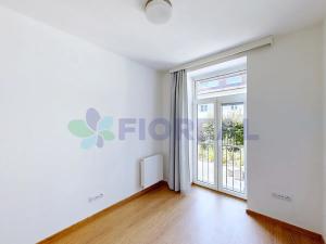 Pronájem bytu 2+kk, Praha - Kobylisy, Ke Stírce, 50 m2