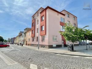 Pronájem bytu 1+kk, Brno, Charbulova, 43 m2