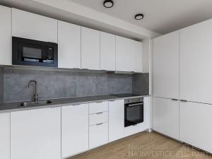 Pronájem bytu 2+kk, Praha - Holešovice, Poupětova, 50 m2