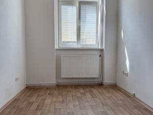 Pronájem bytu 2+kk, Opava - Město, Pekařská, 34 m2