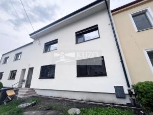 Pronájem bytu 3+kk, Šaratice, Náves, 64 m2