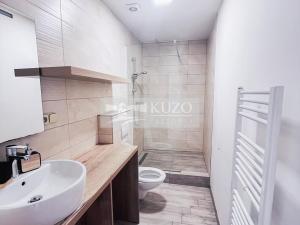 Pronájem bytu 3+kk, Šaratice, Náves, 64 m2
