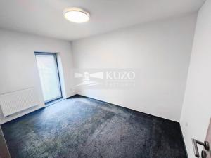Pronájem bytu 3+kk, Šaratice, Náves, 64 m2