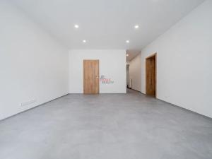 Pronájem bytu 3+1, Ostrava, Rodinná, 87 m2