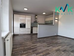 Pronájem bytu 3+kk, Karlovy Vary, Terezínská, 82 m2