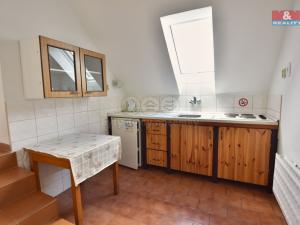 Pronájem bytu 1+1, Bělá pod Bezdězem, Jenečská, 51 m2