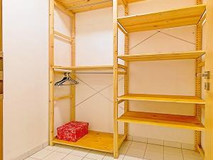 Pronájem bytu 2+kk, Praha - Holešovice, U Uranie, 70 m2