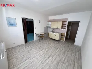 Pronájem bytu 2+kk, Kamenice nad Lipou, Za Kult. domem, 38 m2