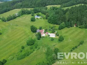 Prodej pole, Čachrov, okres klatovy, Zahrádka, 80759 m2