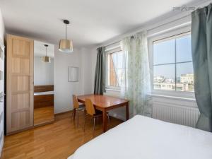 Pronájem bytu 2+kk, Praha - Hlubočepy, Voskovcova, 49 m2
