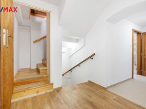 Prodej vícegeneračního domu, Jáchymov - Suchá, 233 m2