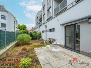 Prodej bytu 1+kk, Praha - Uhříněves, náměstí Bratří Jandusů, 32 m2