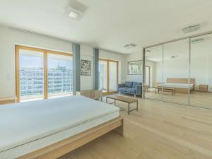 Pronájem bytu 2+kk, Praha, Za Karlínským přístavem, 85 m2