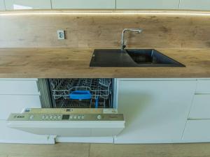 Pronájem bytu 2+kk, Praha, Za Karlínským přístavem, 85 m2