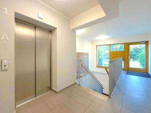 Pronájem bytu 2+kk, Praha, Za Karlínským přístavem, 85 m2