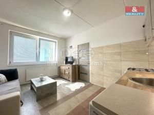 Pronájem bytu 1+1, Klášterec nad Ohří, Příčná, 35 m2