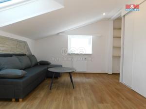 Pronájem bytu 1+1, Mariánské Lázně, Třebízského, 29 m2