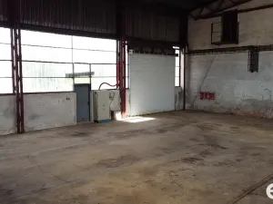 Pronájem skladu, Kratonohy, 600 m2