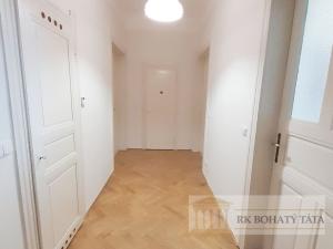 Pronájem bytu 2+1, Praha - Hradčany, Na baště sv. Tomáše, 69 m2