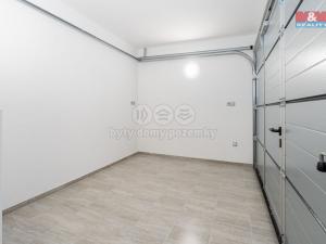 Pronájem bytu 2+kk, Jihlava, Na Nivách, 61 m2