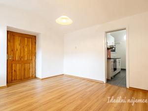 Pronájem rodinného domu, Praha - Královice, K Uhříněvsi, 221 m2