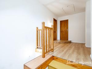 Pronájem rodinného domu, Praha - Královice, K Uhříněvsi, 221 m2