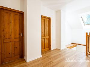Pronájem rodinného domu, Praha - Královice, K Uhříněvsi, 221 m2
