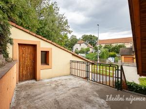 Pronájem rodinného domu, Praha - Královice, K Uhříněvsi, 221 m2