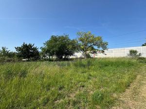 Prodej pozemku, Hrušovany u Brna, Stávání, 1030 m2