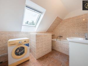 Prodej rodinného domu, Králův Dvůr, Bohumila Hájka, 161 m2