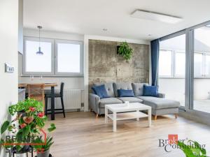 Pronájem bytu 2+kk, Praha - Bohnice, Hlivická, 55 m2