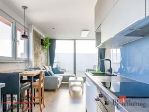 Pronájem bytu 2+kk, Praha - Bohnice, Hlivická, 55 m2