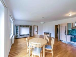 Pronájem bytu 2+kk, Praha - Smíchov, Na Václavce, 64 m2