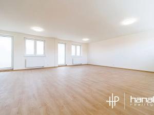 Pronájem kanceláře, Uničov, Nemocniční, 52 m2