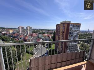 Pronájem bytu 2+1, Chomutov, Bezručova, 56 m2