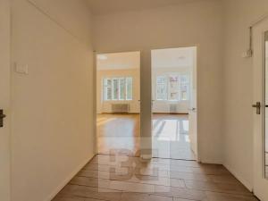 Pronájem bytu 1+1, Praha - Nové Město, Na slupi, 47 m2