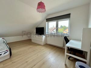 Pronájem rodinného domu, Říčany, 125 m2