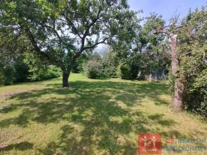 Prodej pozemku pro bydlení, Znojmo, 1622 m2