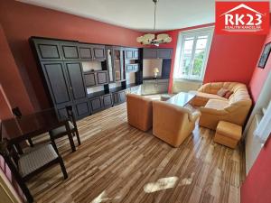 Prodej bytu 2+1, Mariánské Lázně, Nádražní náměstí, 73 m2