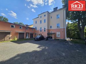 Prodej bytu 2+1, Mariánské Lázně, Nádražní náměstí, 73 m2